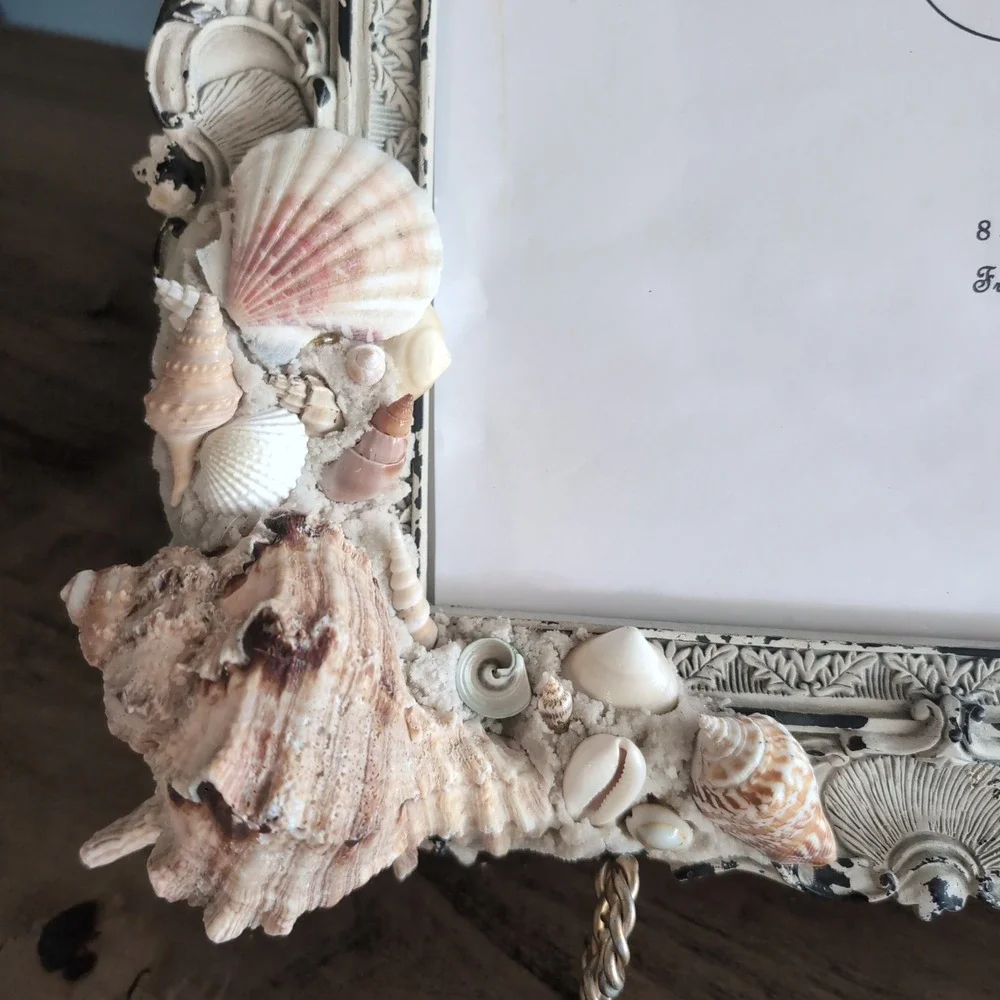 Vintage Style‎ 8x10 Shell Picture Frame Ornate Distressed Cream Coastal Sea Life